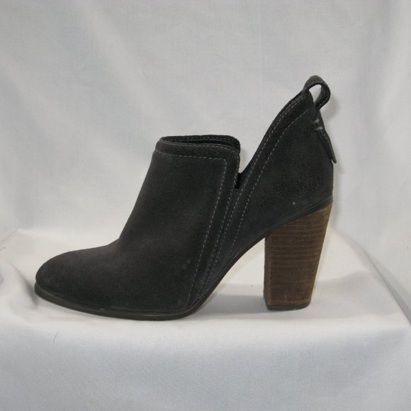 Vince Camuto Shoes - Vince Camuto Heeled Slip on Suede Booties - Size 7 - Gently Worn